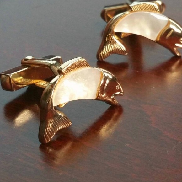 Swank salmon gold plated cufflinks with pearl stone and money clip - Picture 4 of 7